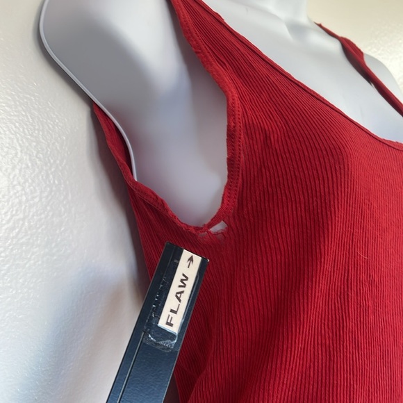 Womens Jockey Red Scoop Neck Sleeveless Tank Top size medium womens tanktop - Picture 5 of 14